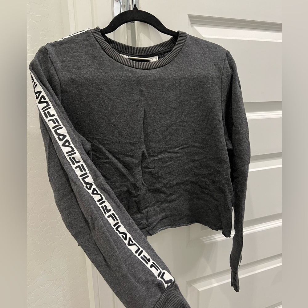 Cropped Fila Sweatshirt
